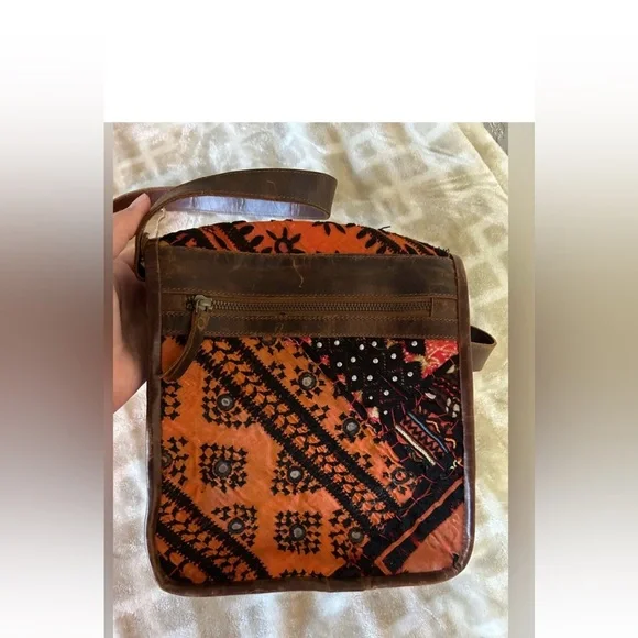 Boho Patchwork Crossbody Bag - Picture 2 of 6